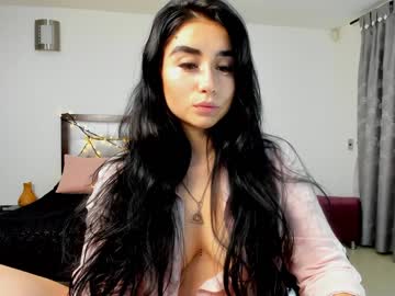 Desi cute bhabi show her sexy boobs